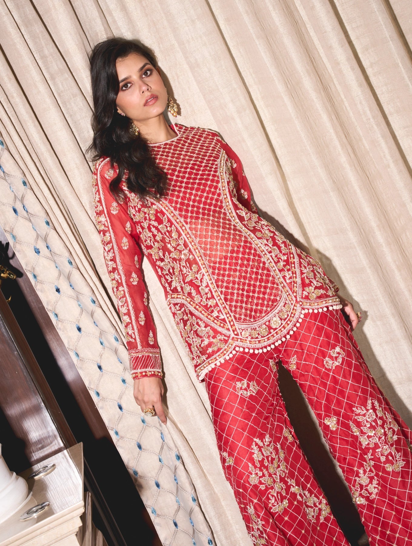RED ORGANZA KURTA AND PANTS