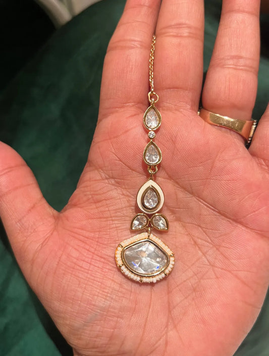 CHHAYA Round Shaped White SP Stone Polki Mang Tikka