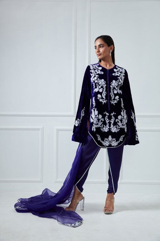 PURPLE EMBROIDERED TOP AND LUNGI SET