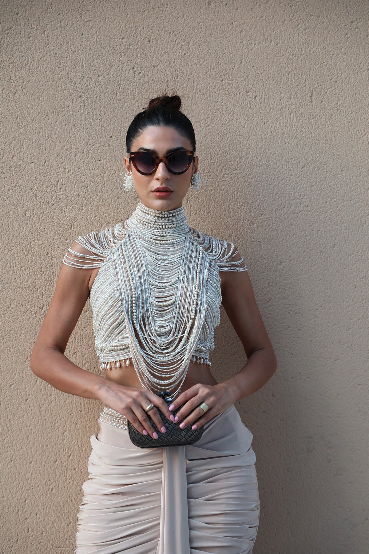 The Viral Outfit - Pearls & Jersey bodycon skirt