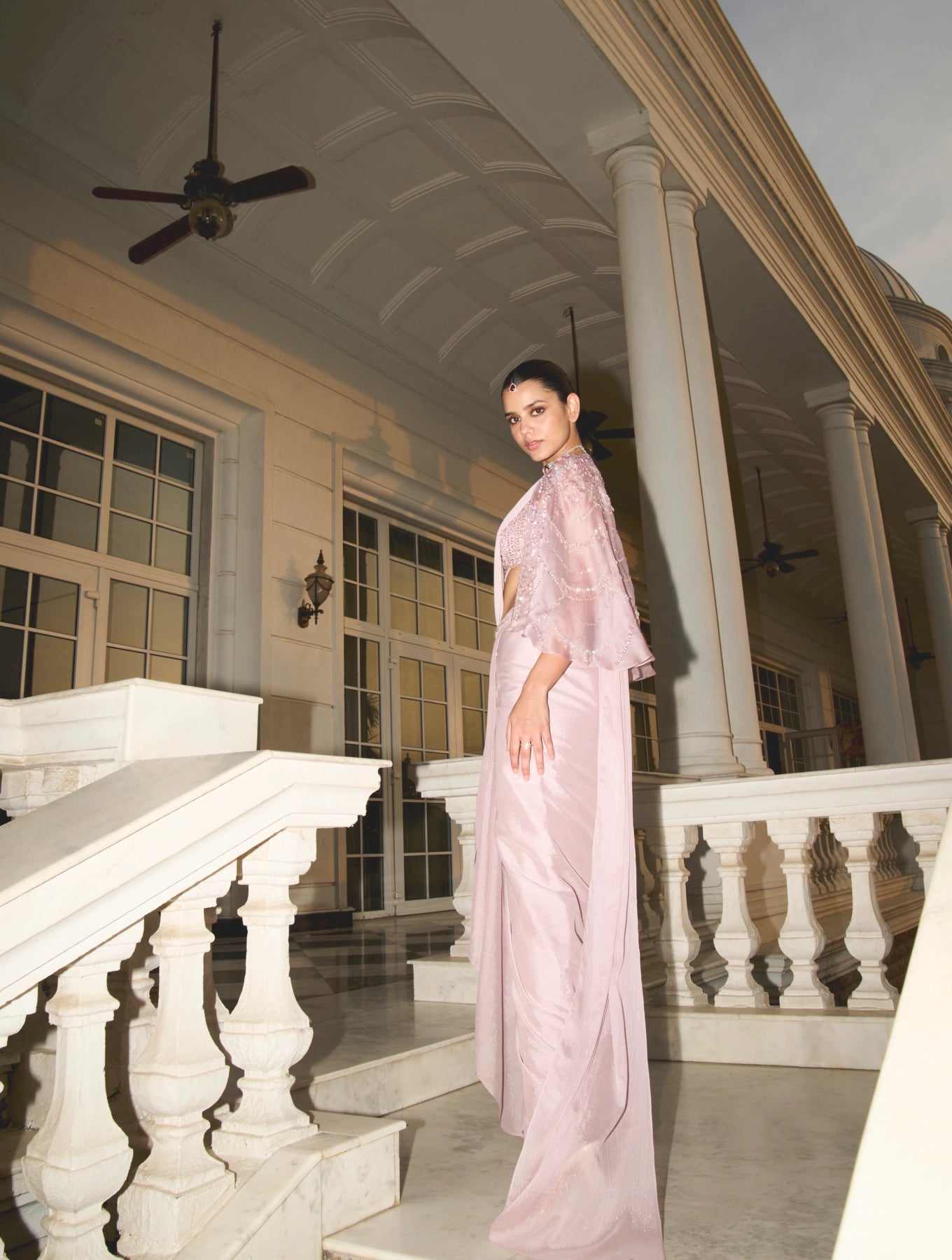 LILAC BUSTIER CAPE SAREE