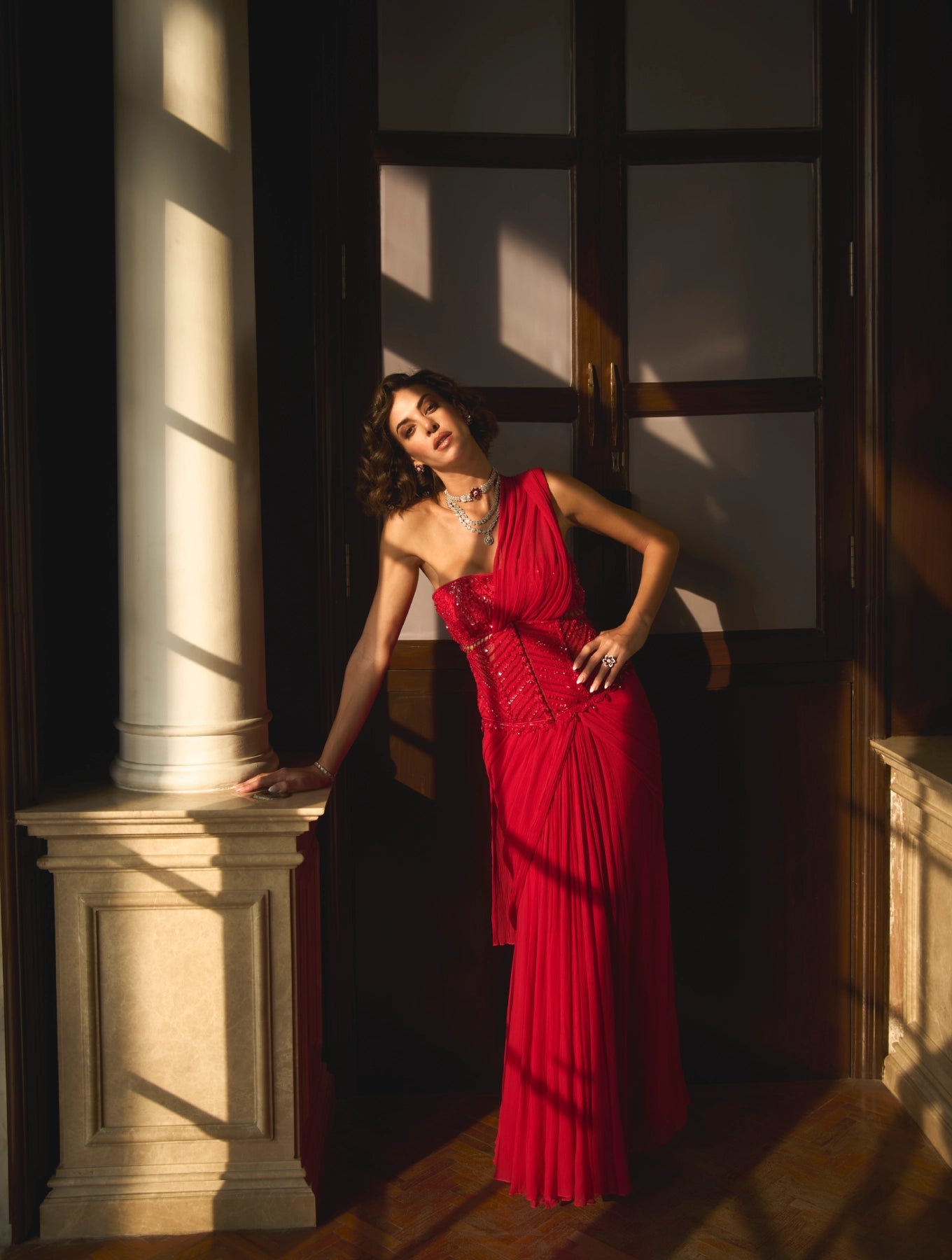 RED BUSTIER SAREE