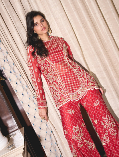 RED ORGANZA KURTA AND PANTS