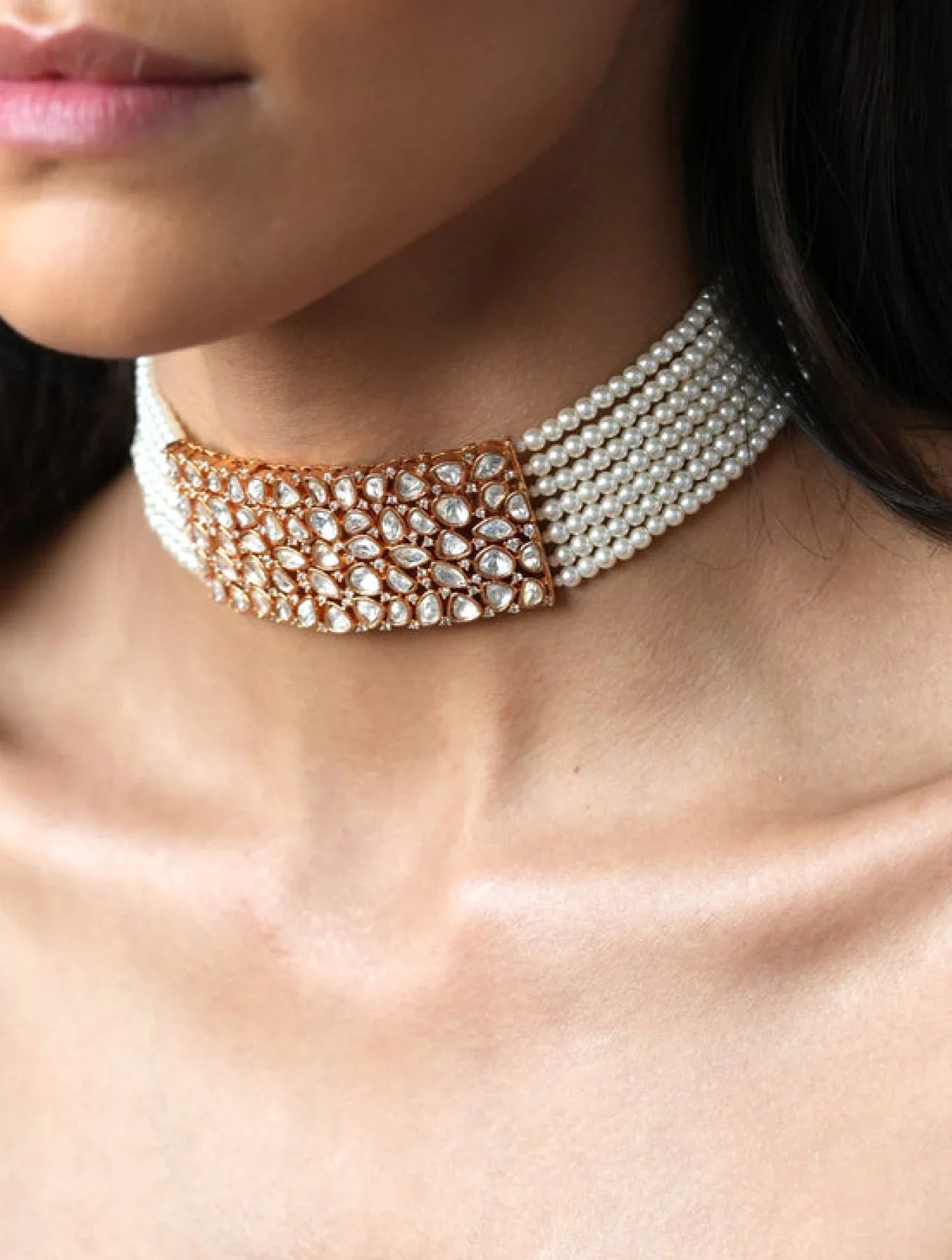 SANDHYA MOTI UNEVEN SMALL FAUX MOISSANITE CHOKER