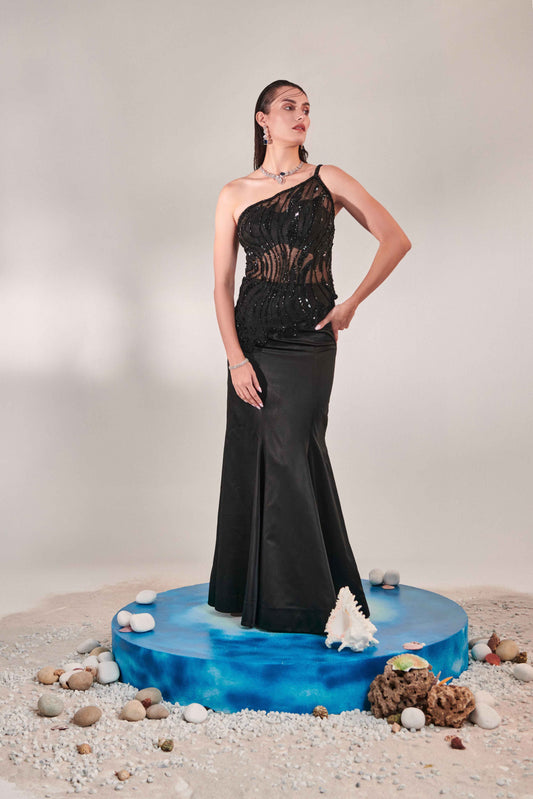 Hand Embroidered Callop On Shoulder Corset Fit Top Bustier And Kalidar Fitted Skirt