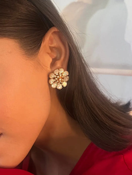 MAHI FLOWER WHITE POLKI EARRINGSSS